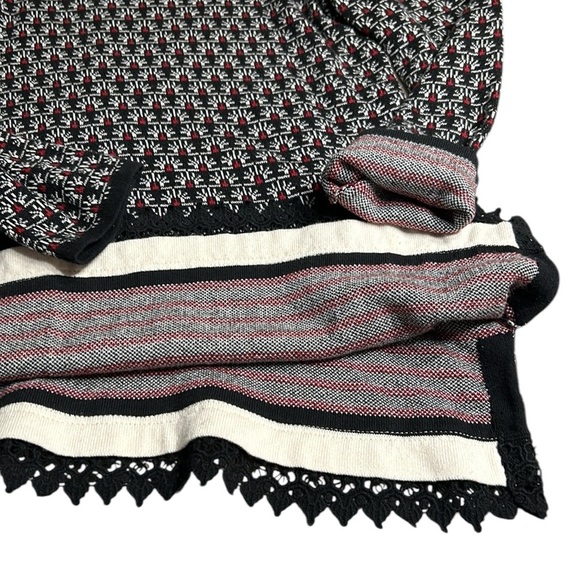 Y2K Susan Graver lace hem,jersey knit,tunic,sweater,office siren,gorpcore,warm - Picture 9 of 13